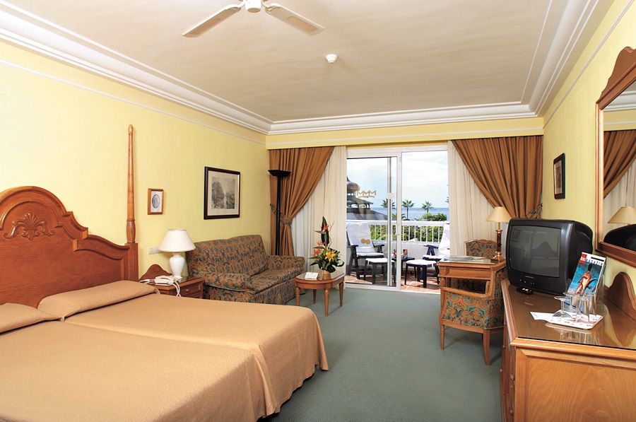 Hotel Riu Palace Tenerife Адехе Екстер'єр фото